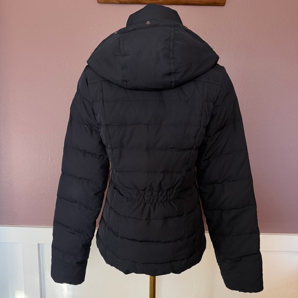 Abercrombie and Fitch Navy Down Winter Puffy Coat - Picture 2 of 13